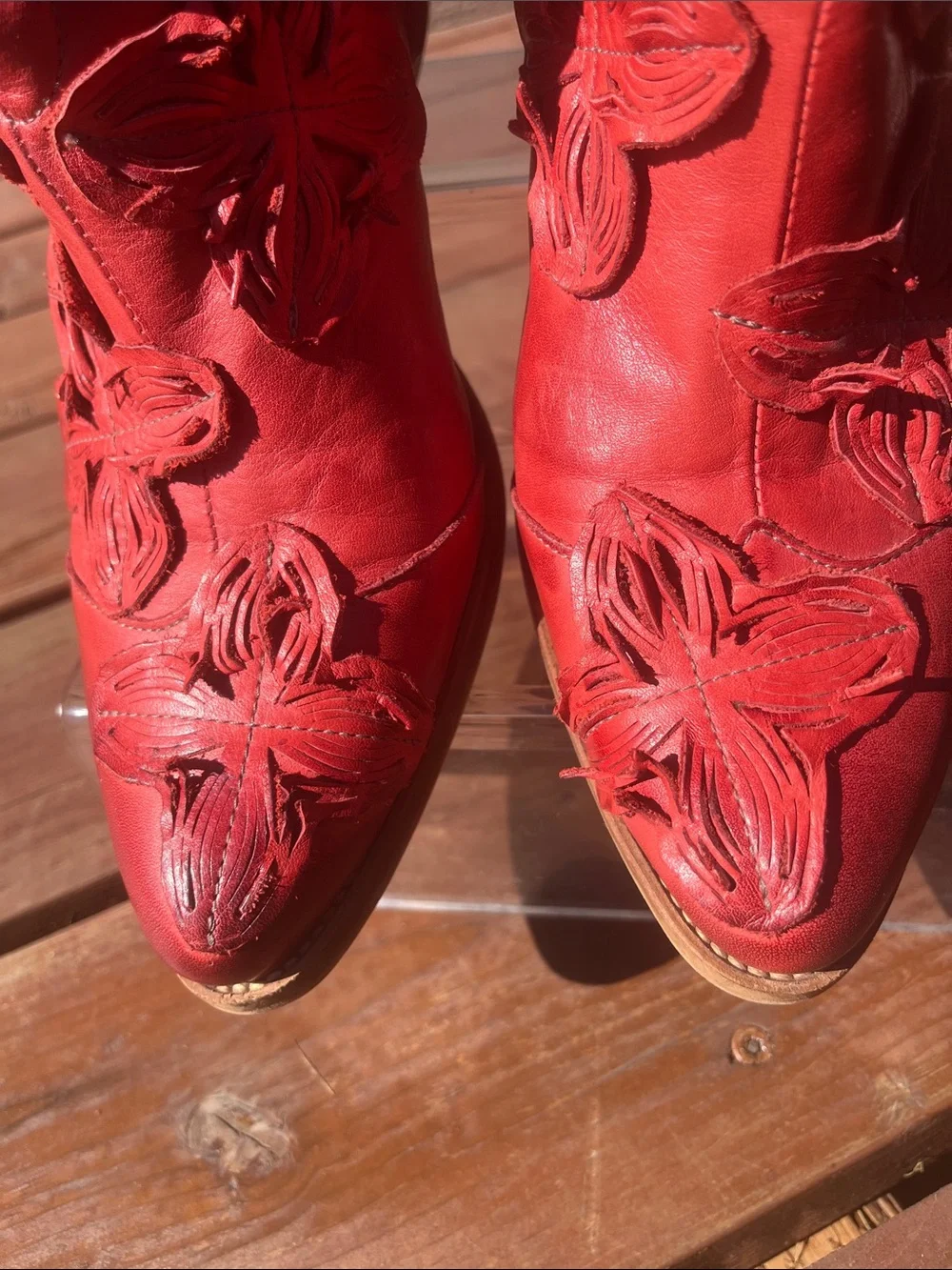 Dkode stylish red